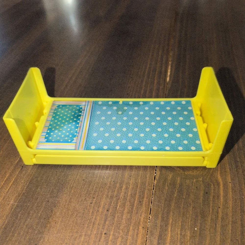 Barbie Mattel Dreamhouse Yellow Bed Storage Bench 2018 Vintage